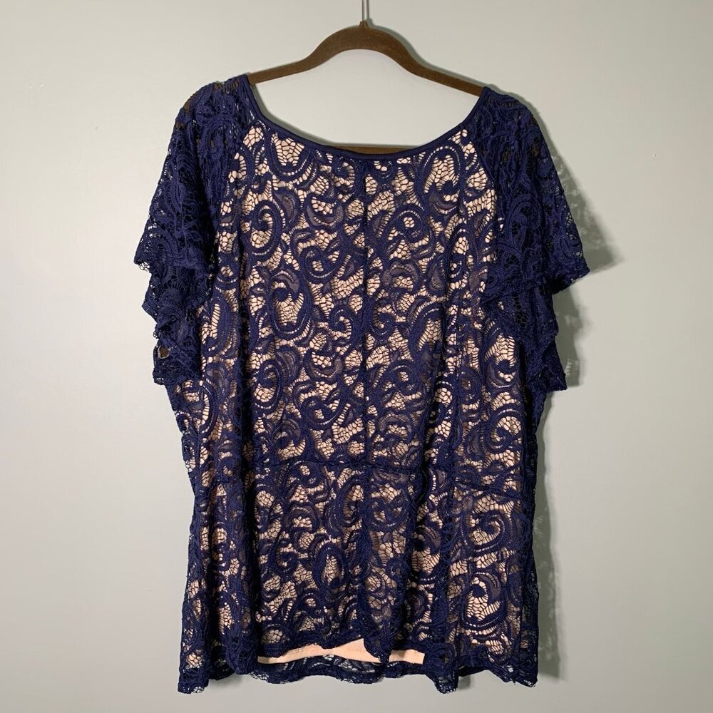 NWOT Suzanne Betro Lace Blouse Women 4X Navy Blue Short Sleeve Scoop Neck Scroll - Picture 5 of 9